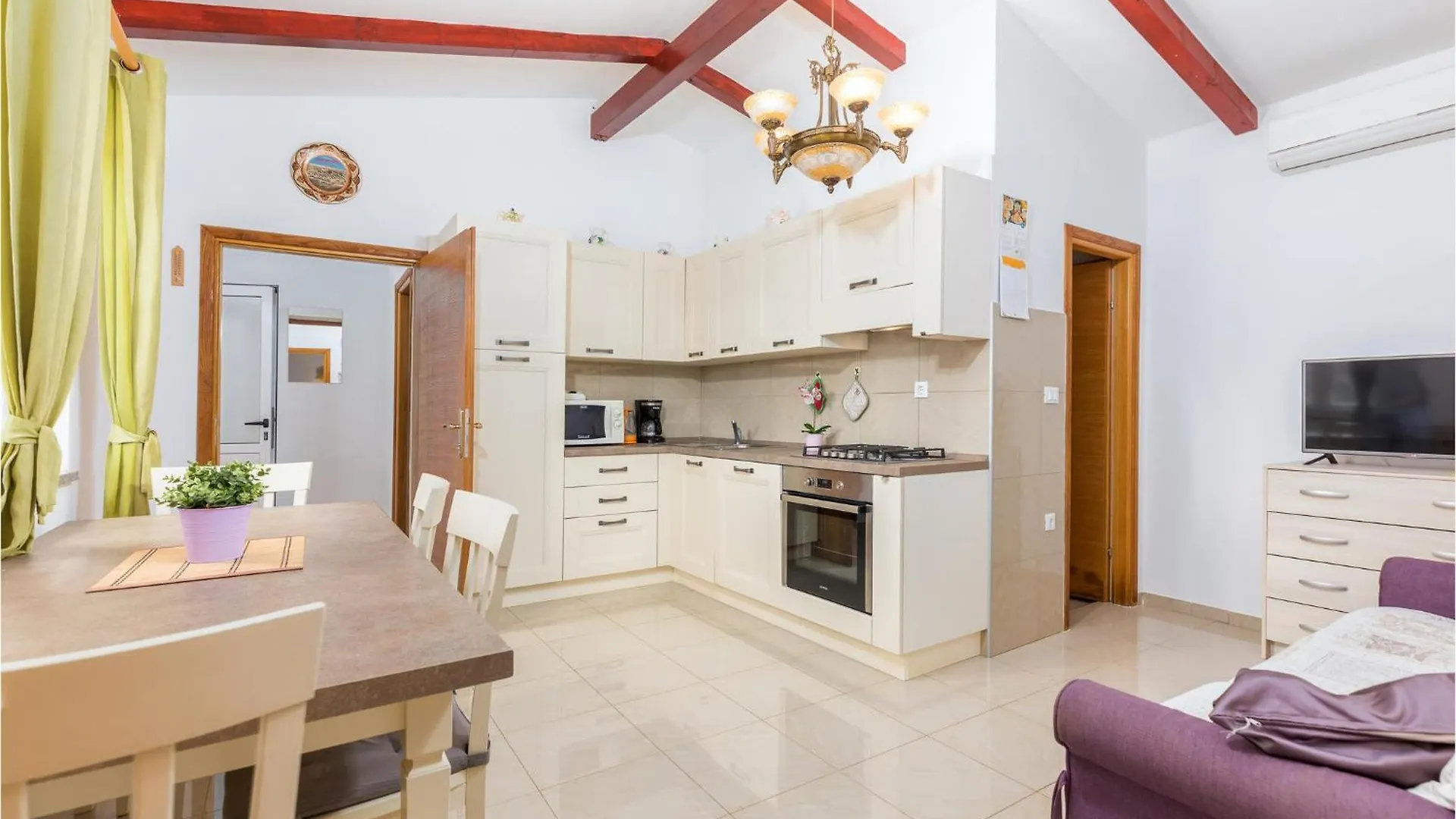 Amazing Home In Rovinj With Kitchen Holiday home