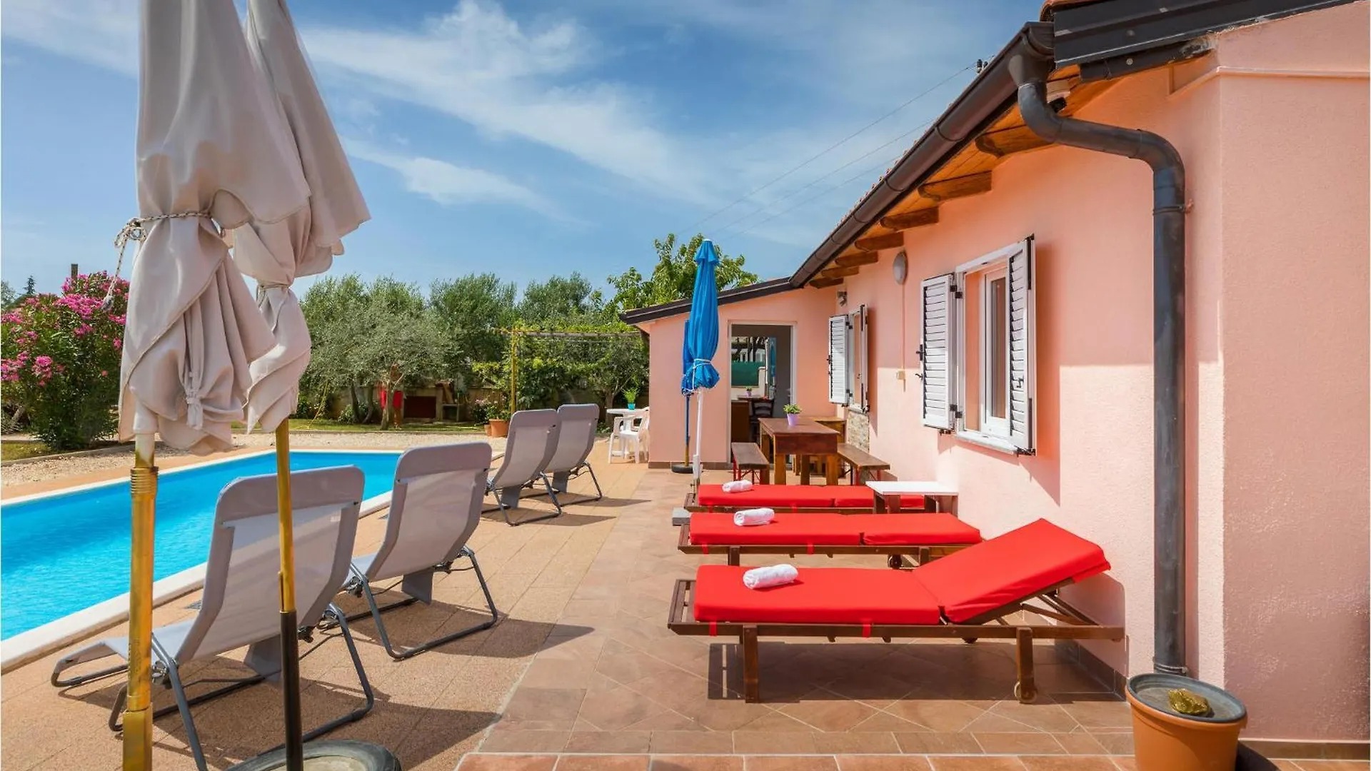 Amazing Home In Rovinj With Kitchen Holiday home